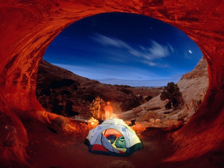 carpa en la noche de utah