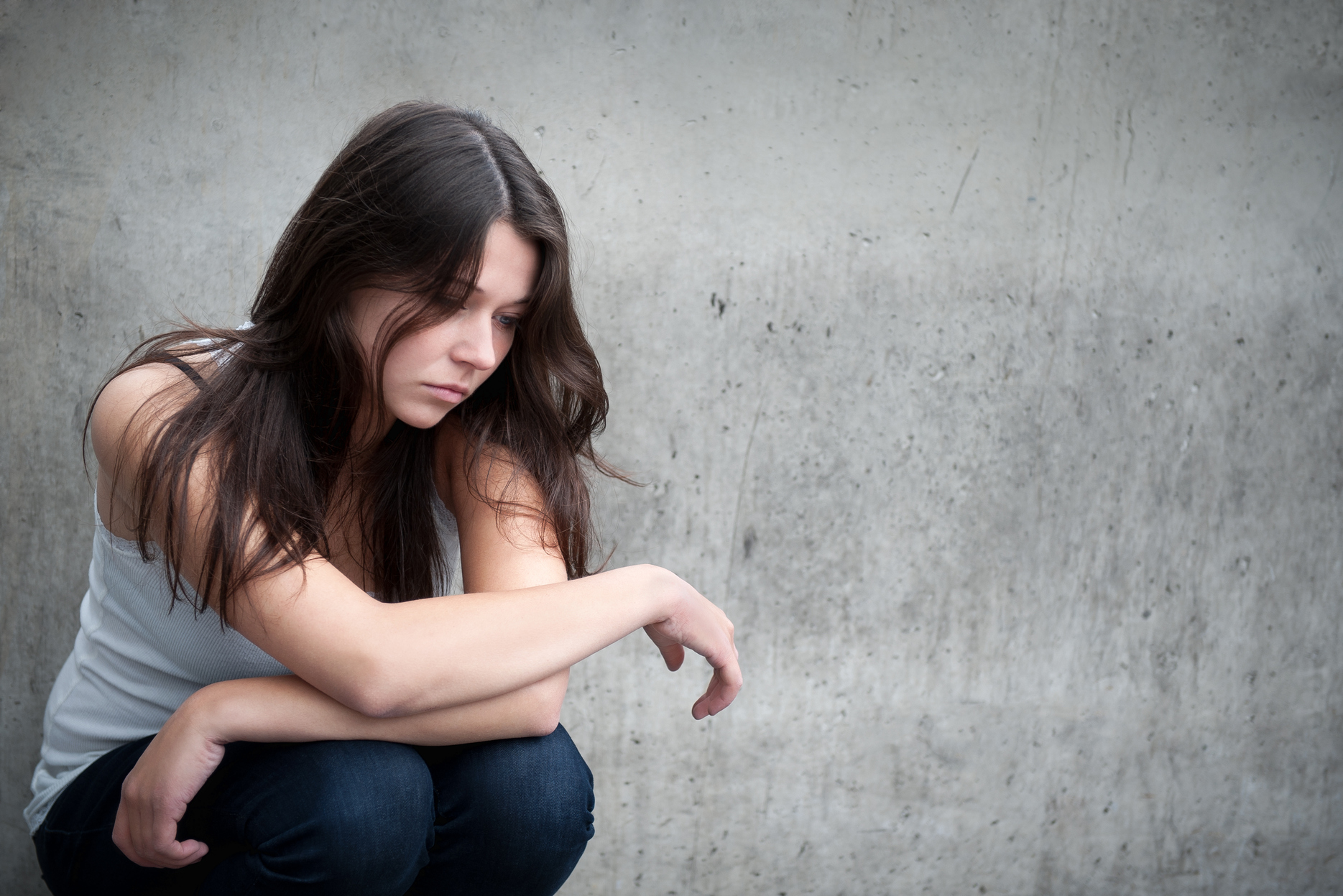 Mujer+Deprimida 20 Comportamientos Que Tienen Las Mujeres Cuando Están Enamoradas