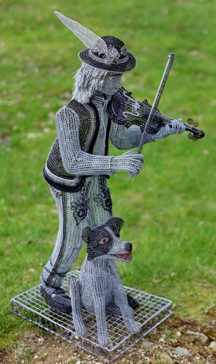 Escultura de alambre Goral Eslovaquia