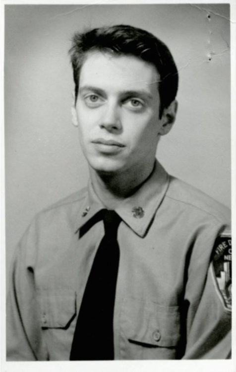 Steve Buscemi de bombero 1976