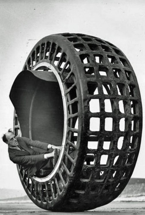 El dinosfero, era una rueda construida en 1932