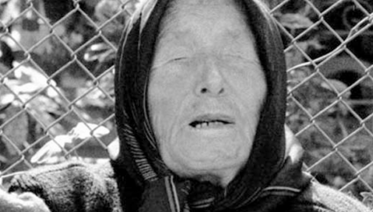 BABA VANGA MUJER QUE PREDIJO VARIAS COSAS QUE SE CUMPLIERON
