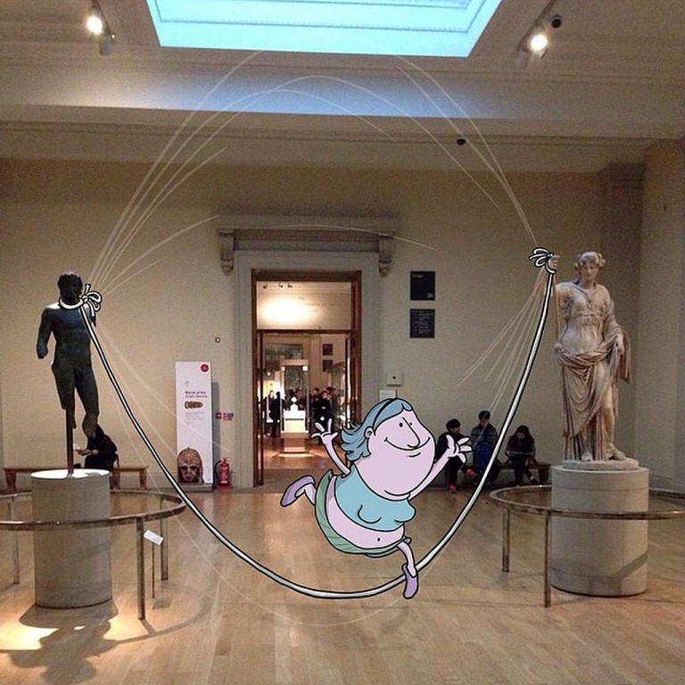 ilustración divertida de un monito brincando la cuerda entre dos estatuas