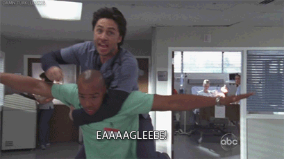 scrubs jugando en el hospital