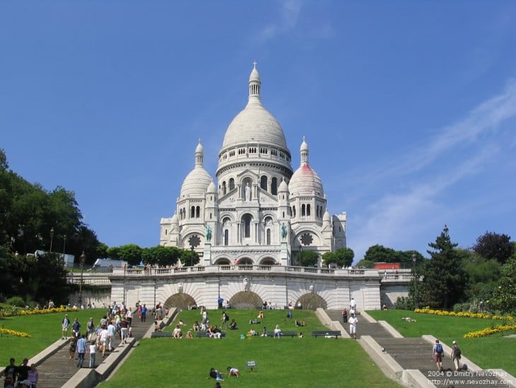 BASILICA DEL SAGRADO CORAZÓN EN PARIS FRANCIA