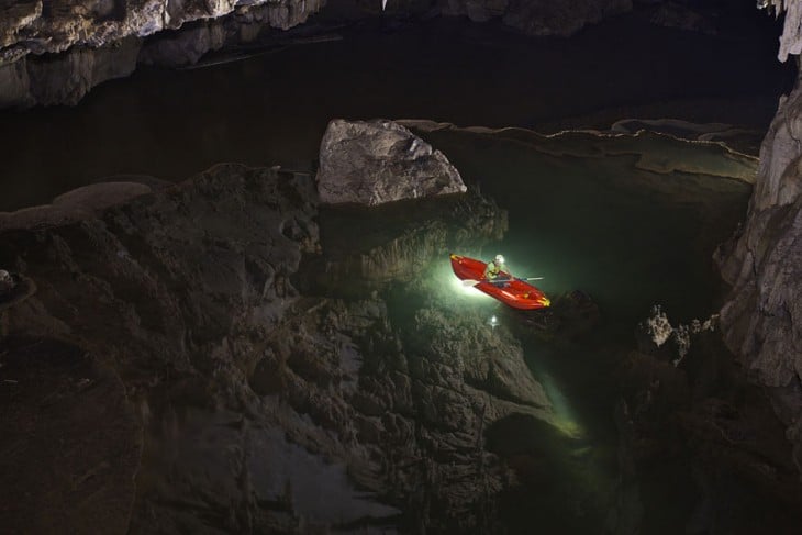 Cueva escondida en Tham Lod Thailandia