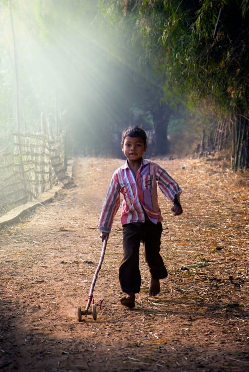 Niños jugando en la India