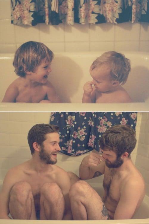 Recreación de fotos de hermanos bañandose