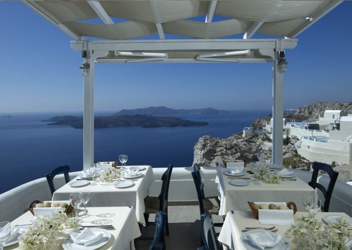 caldera-volcano-view-restaurant