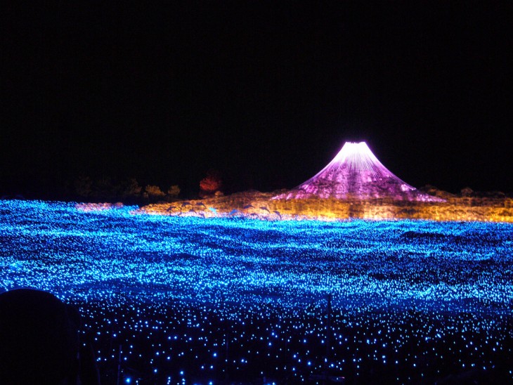 Festival noche de las luces en Japón