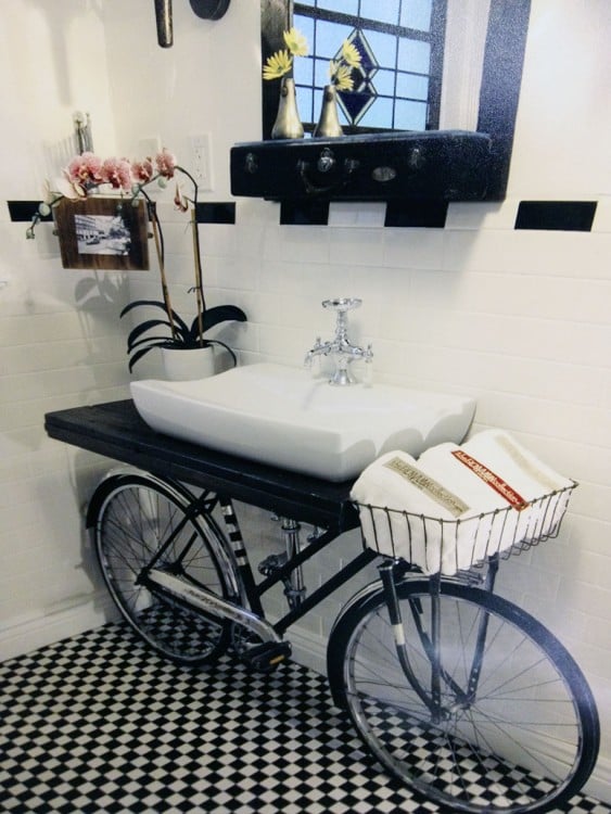lavamanos con bicicleta