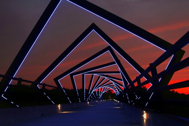 puente en forma de cuadros