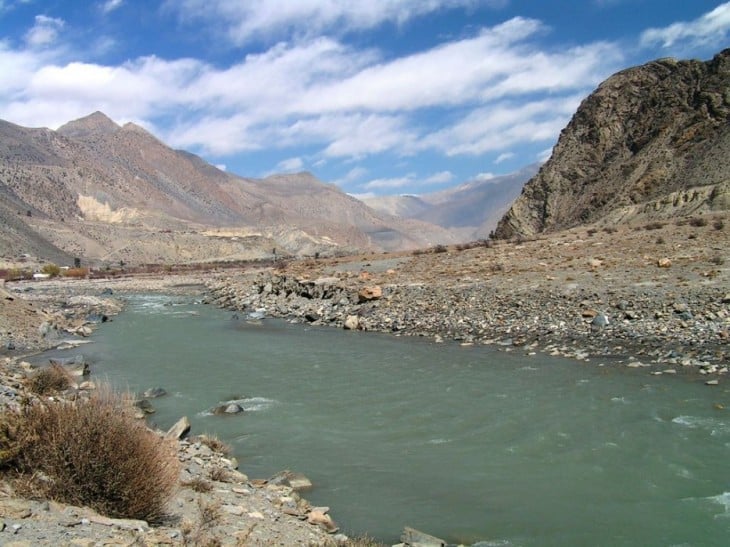 nepal-the-kali-gandaki-river-photo-01-934x