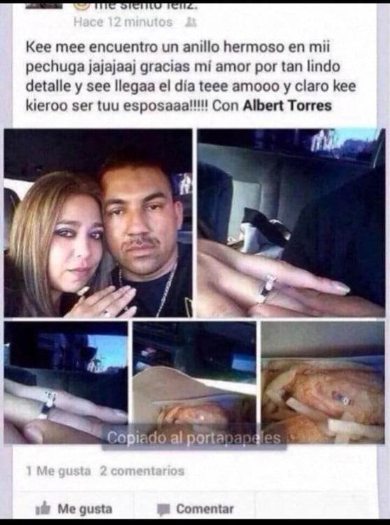 pide matrimonio en una pechuga de pollo