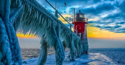 formaciones de nieve y hielo que parecen de arte