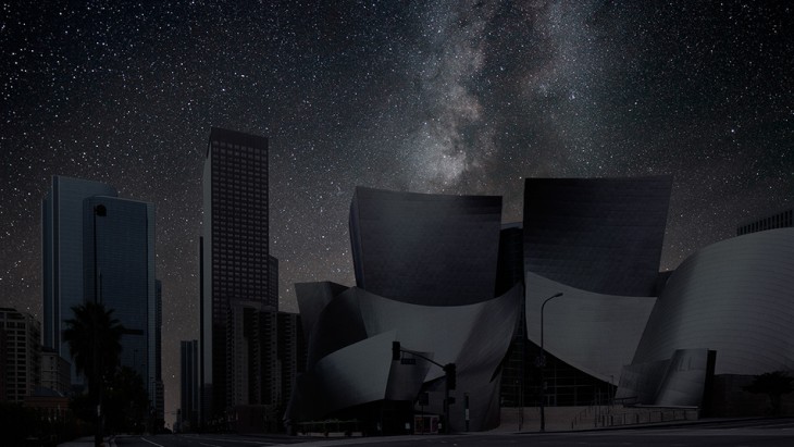 los angeles disney hall a oscuras