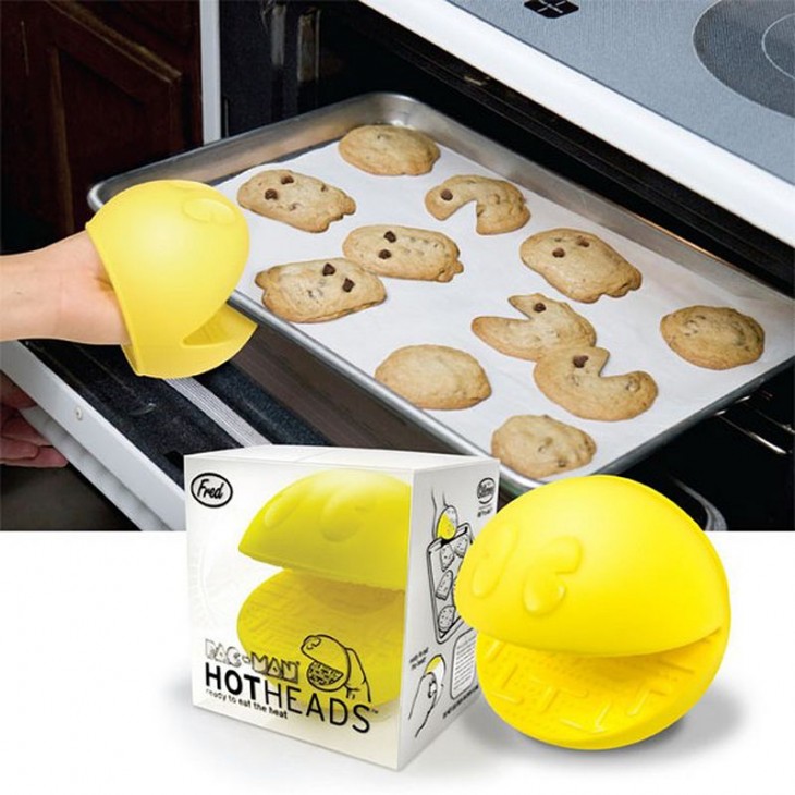 Manoplas para horno con forma de Pacman