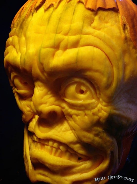 creepy-pumpkin-carvings-jon-neill-5 (1)