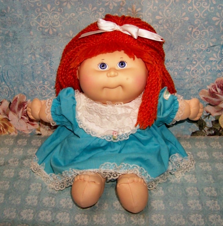 Muñeca Cabbage Patch Kids de cabello rojo 