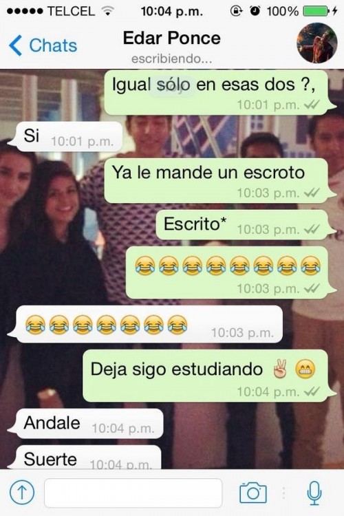 Screenshot de una conversación de whatsapp de unos amigos hablando acerca de tareas 