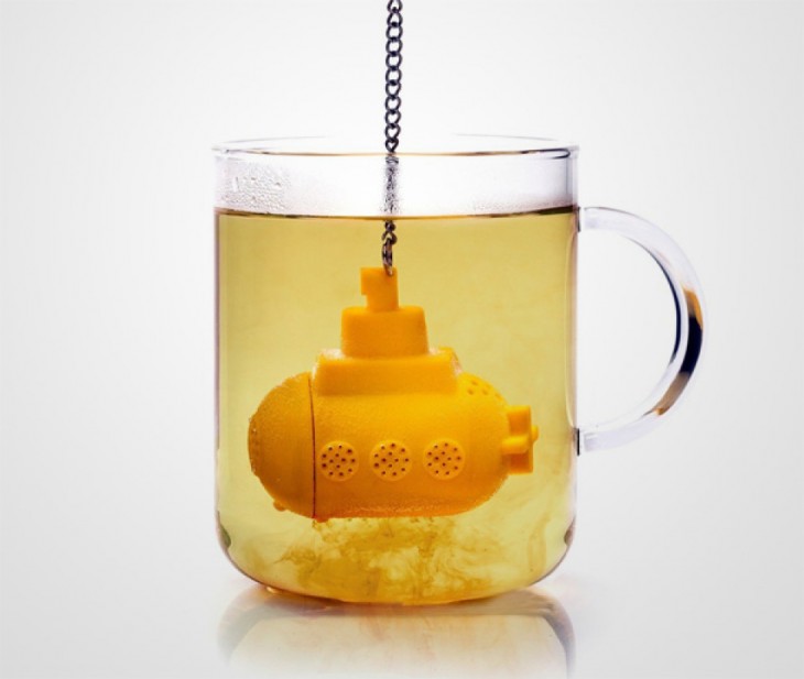 infusor en forma de submarino amarillo 