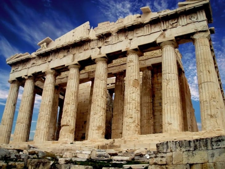 Imagen de la acrópolis ubicada en Grecia 
