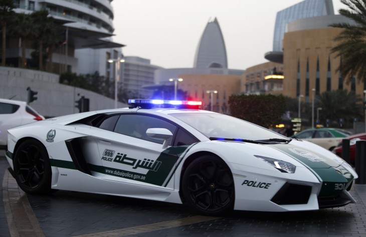 Lamborgini como patrulla de la policía de Dubai 