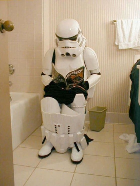 stormtrooper en el inodoro