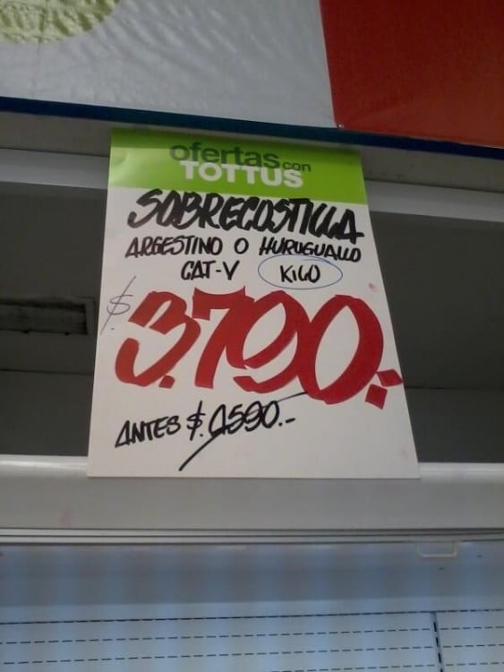 cartel de supermercado mal escrito