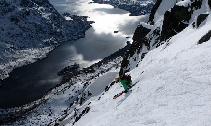 Práctica de freeride ski 