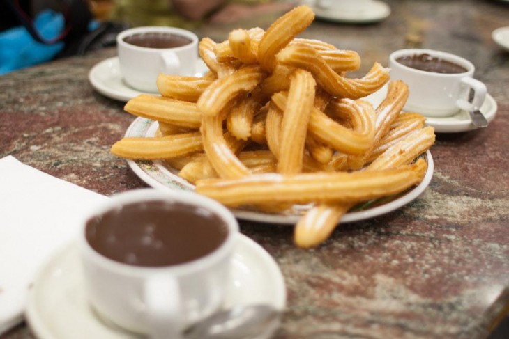 Tazas de cocholate con churros 