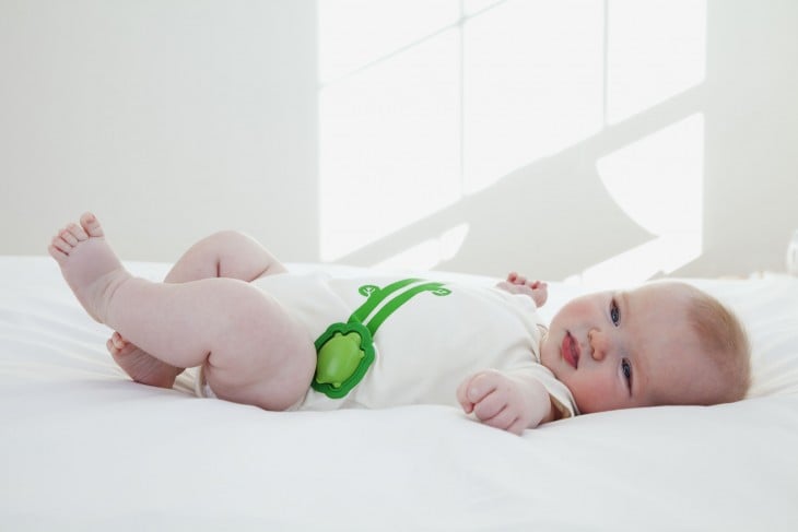 Ropa para bebé que monitorea signos vitales
