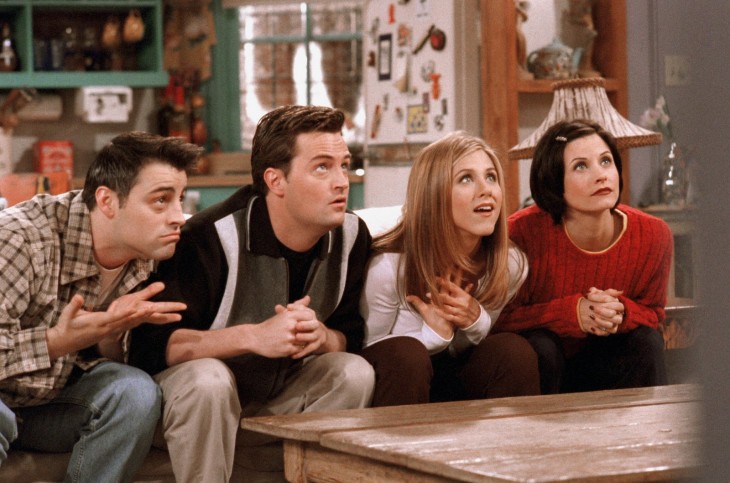 personajes de friends con cara de bobos