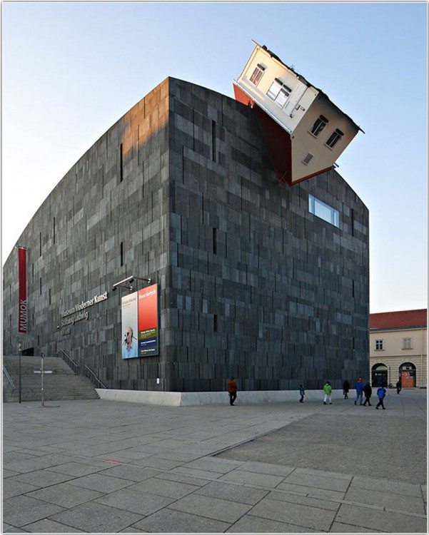 Vienna, Austria, casa arriba de un edificio