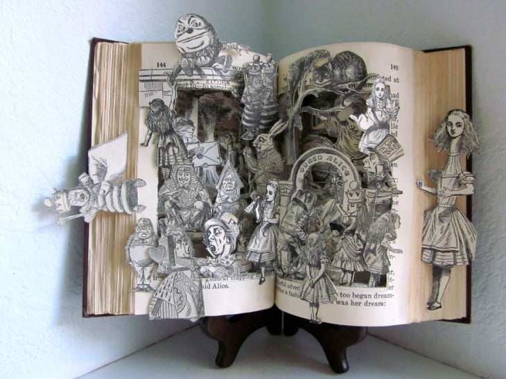 libro hecho arte historia 3d adentro