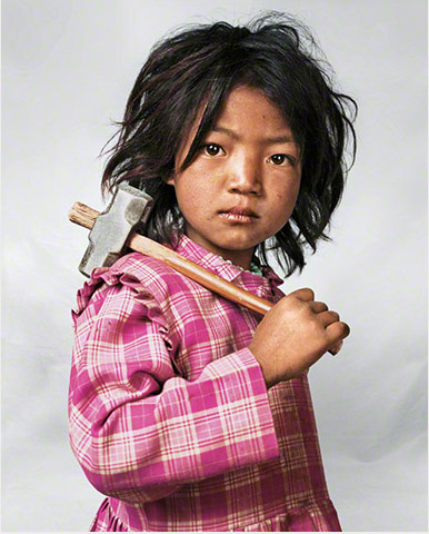 Indira niña de 7 años en Nepal 