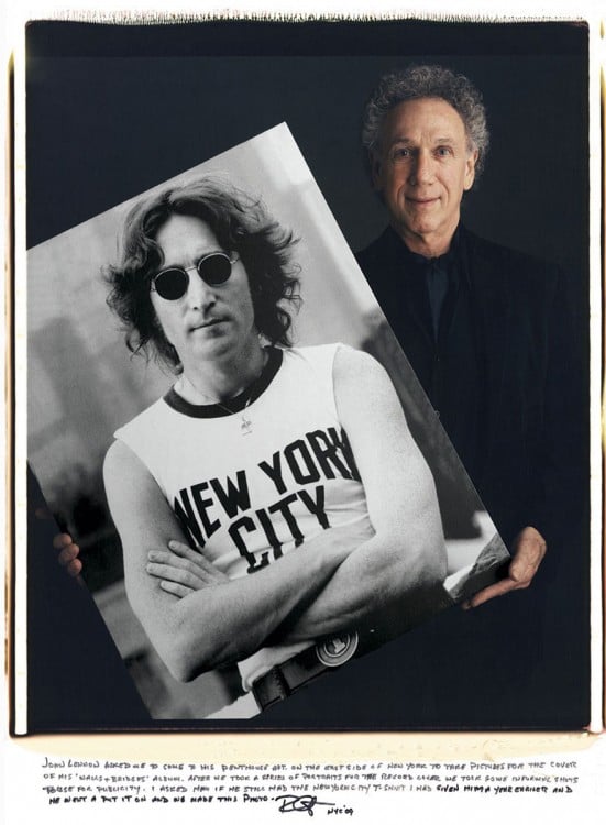 Bob Gruen – John Lennon usando lentes negros