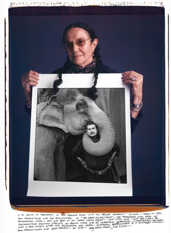 Marry Ellen Mark hombre con elefante 1990f Ram Prakash Singh