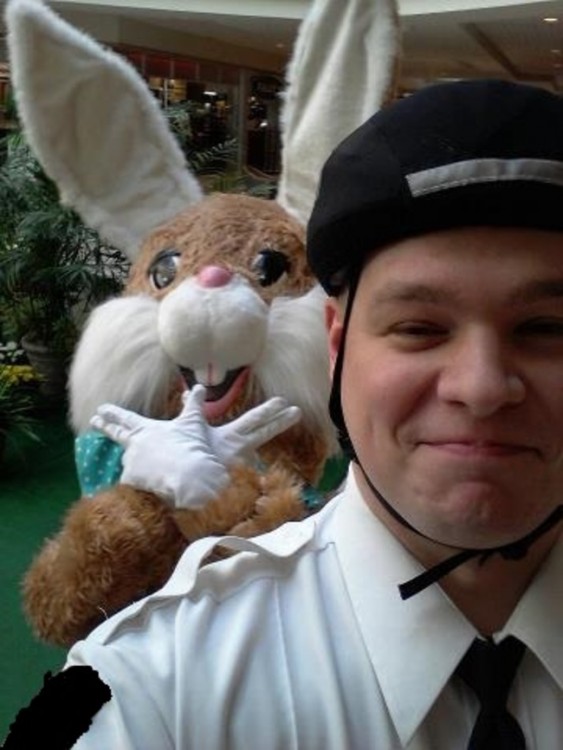 policía se saca selfie