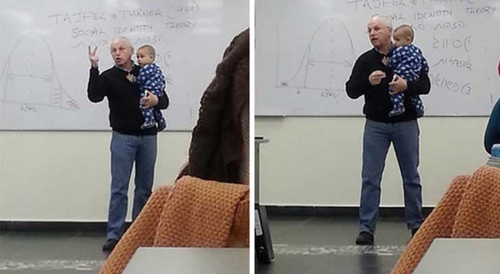 profesor Sydney Engelberg dando clase con bebe en brazos