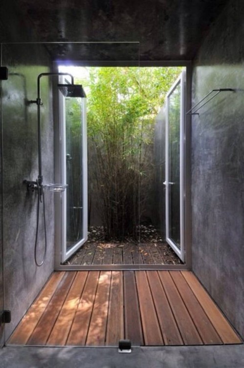 duchas con bambu al exterior