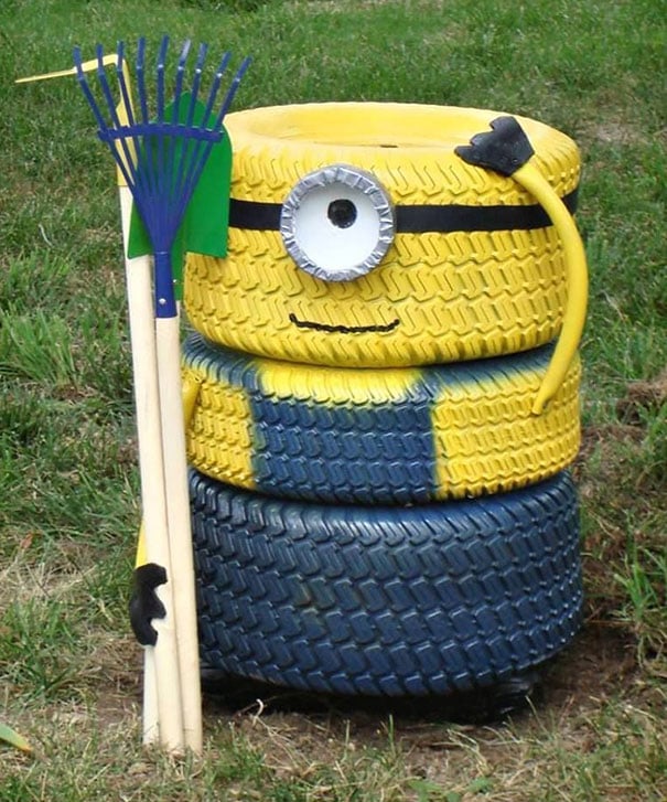 espantapajaros de llantas minion