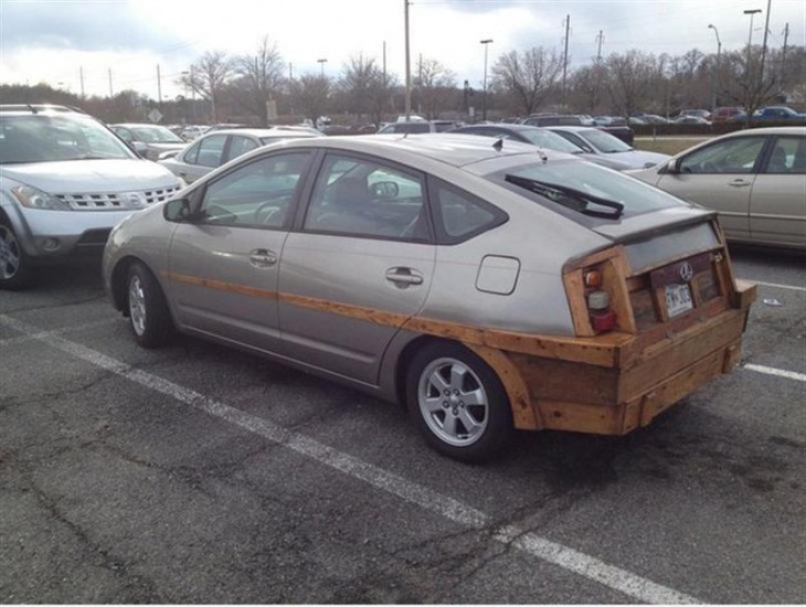 carro con tumbaburro de madera