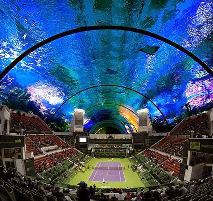 Fotografía que muestra el proyecto de una cancha de tenis debajo del agua en Dubai 