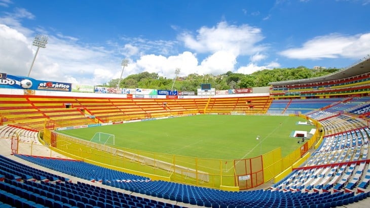Estadio en El Salvador