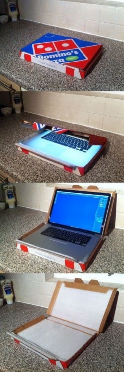 caja de pizza como funda de laptop