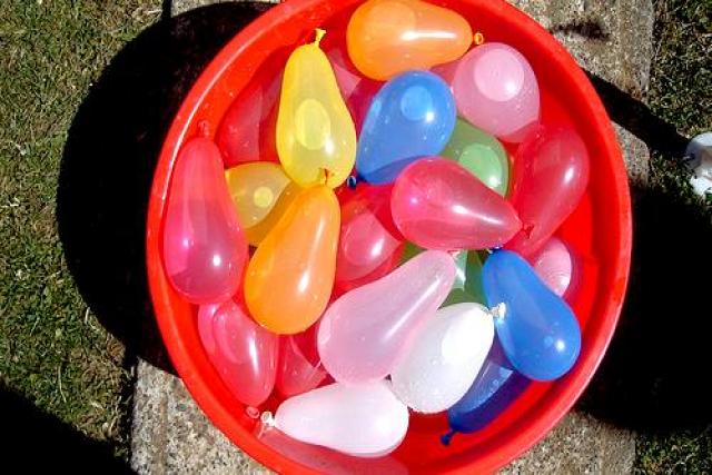 globos con agua