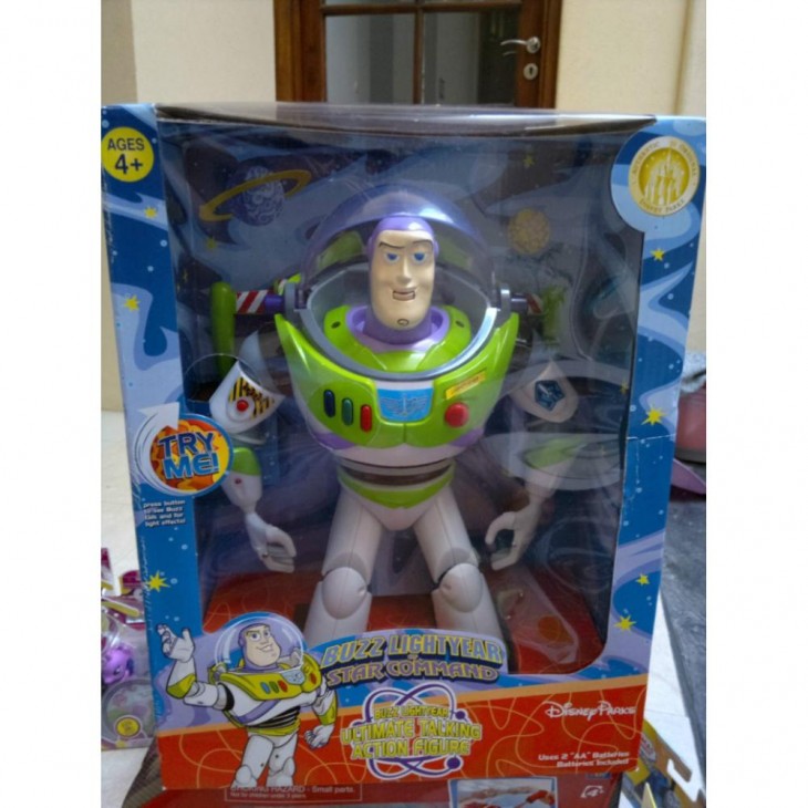 Muñeco de Buzz Lightyear: $500