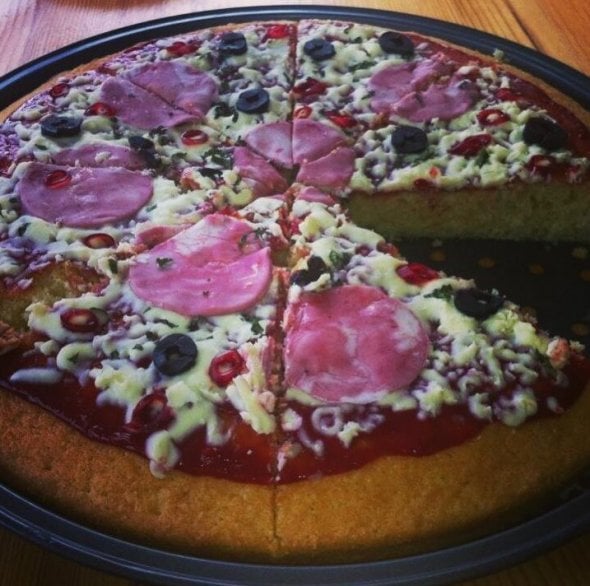 pastel en forma de pizza