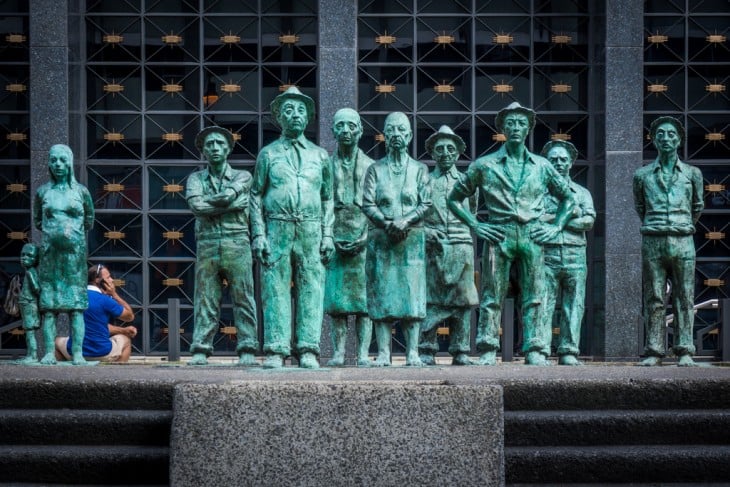 Monumento a los presentes en San José, Costa Rica 